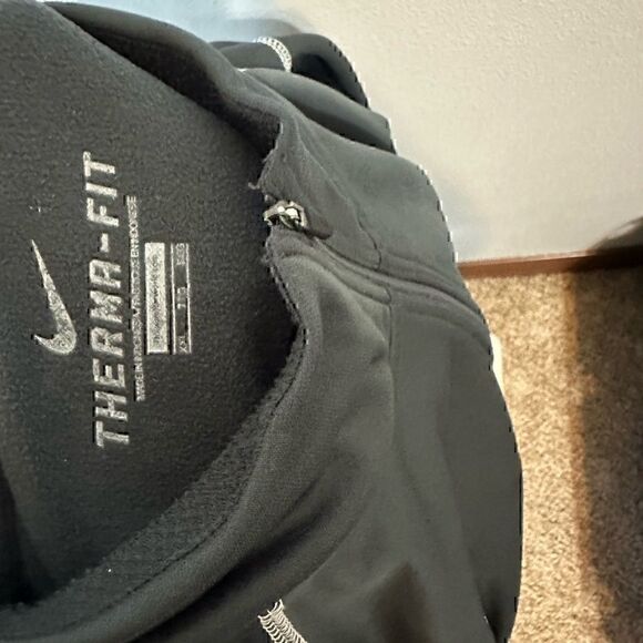 Nike ThermaFit Mens XXL Gray Half ZIP Pullover - Picture 5 of 5